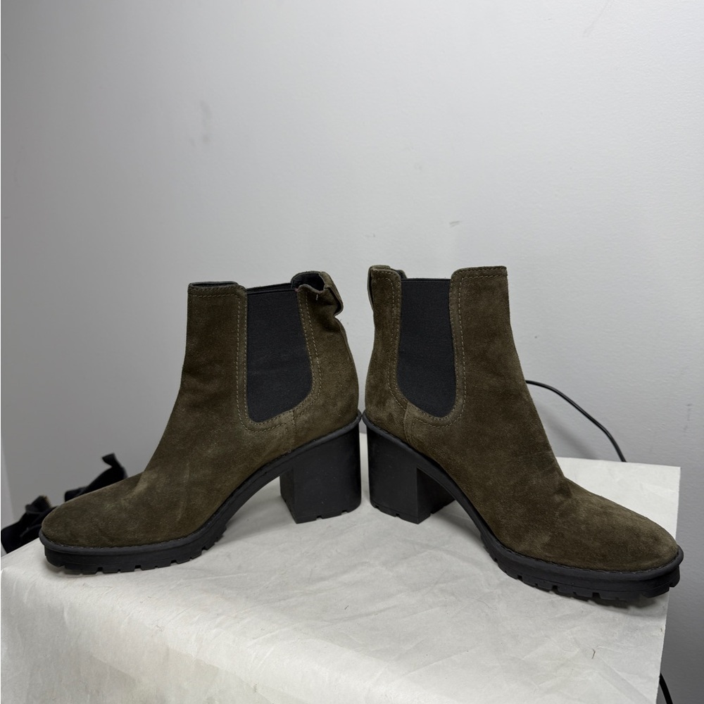 Vince Henderson Water Repellant Heeled Chelsea Boot 8.5M - Picture 4 of 11